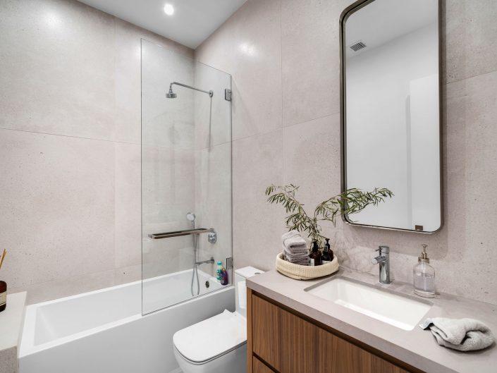 High End Bathroom Remodeling Services Near Me
