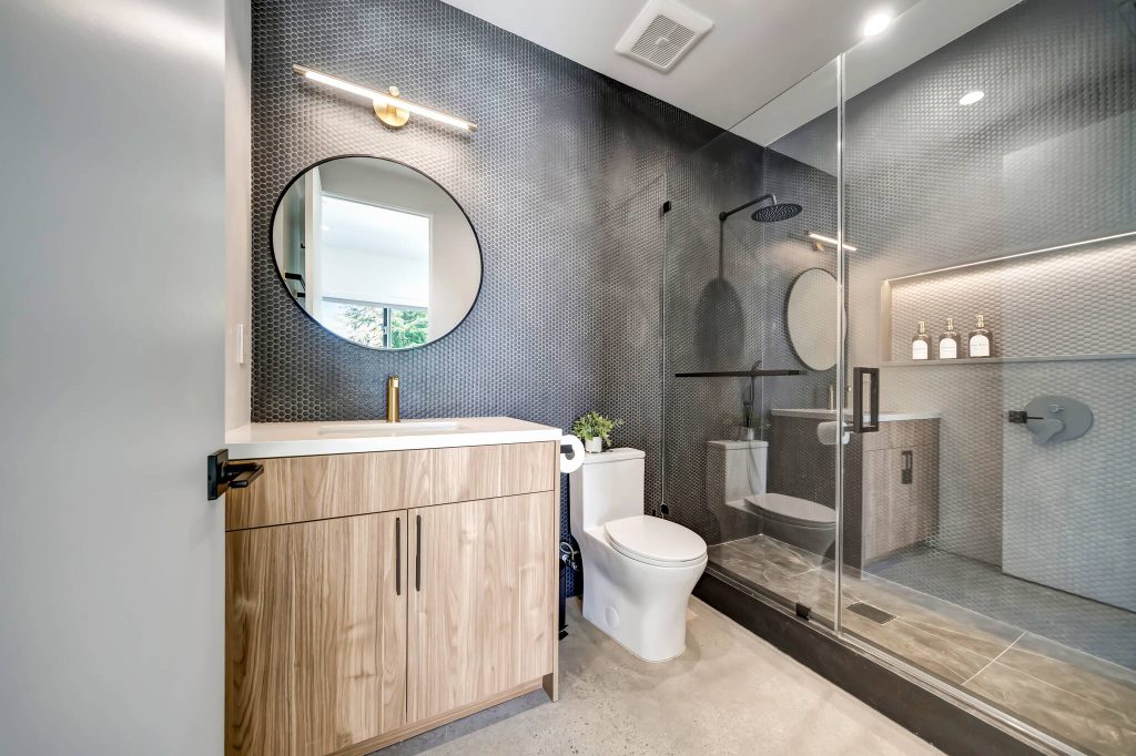 High End Bathroom Remodeling Services Near Me