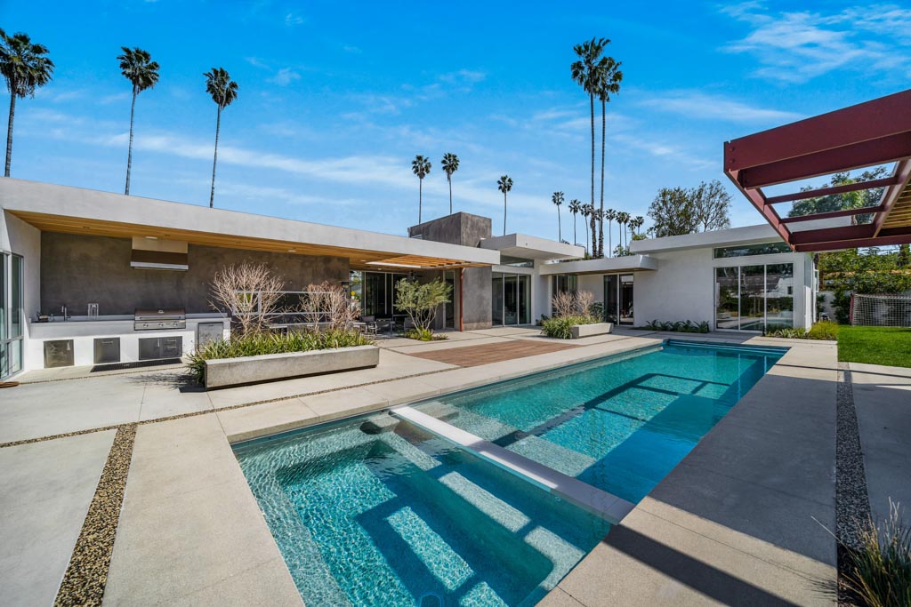 Exterior Remodel – Oakdale Ave, Woodland Hills, CA